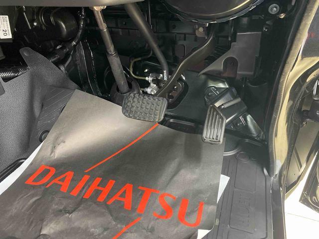 ハイゼットトラックジャンボエクストラ　４ＷＤ　ＣＶＴまごころ保証　４ＷＤ　エアコン　パワステ　パワーウインドウ　ＬＥＤヘッドライト　ＣＶＴ　キーフリー　プッシュスタート　オーディオレス（静岡県）の中古車