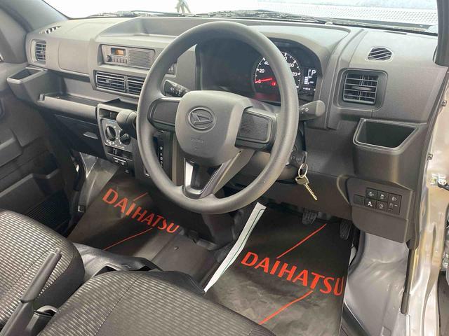 ハイゼットカーゴＤＸ　ラジオ　保証付きまごころ保証　ラジオ　ＡＢＳ　エアバッグ　パワーウインドウ　　ＣＶＴ（静岡県）の中古車