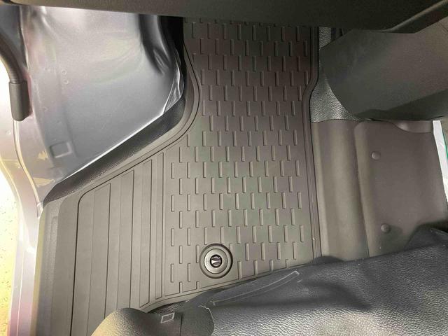 ハイゼットカーゴＤＸ　ラジオ　保証付きまごころ保証　ラジオ　ＡＢＳ　エアバッグ　パワーウインドウ　　ＣＶＴ（静岡県）の中古車