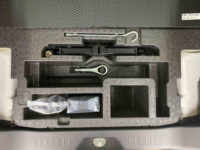 タントカスタムＸ　トップエディションＳＡII　ナビ　バックカメラまごころ保証　タイヤ新品　社外ナビ　ＥＴＣ　バックカメラ　純正アルミホイール　キーフリー　ＬＥＤヘッドライト　電動スライドドア　ＡＢＳ　エアバッグ　電動格納ドアミラー　車検整備付き（静岡県）の中古車