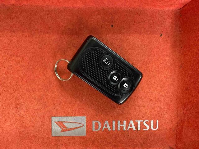 タントＸ　純正ナビ　ＥＴＣ　バックカメラ　新品タイヤまごころ保証　純正７インチナビ　バックカメラ　ＥＴＣ　キーフリー　電動格納ドアミラー（静岡県）の中古車