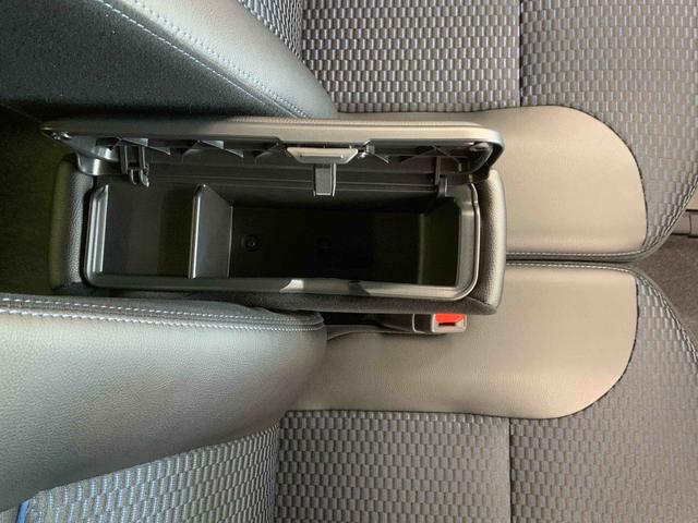 タントカスタムＲＳ　９型ディスプレイオーディオ　バックカメラまごころ保証　９インチスマホ連携ディスプレイオーディオ　バックカメラ　キーフリー　アルミホイール　ターボ　両側電動スライドドア　ＬＥＤヘッドライト　ＬＥＤフォグランプ　電動パーキングブレーキ（静岡県）の中古車
