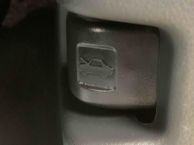 Ｎ−ＢＯＸカスタムＬ　純正ナビ　ドラレコ　ＥＴＣ　バックカメラ　クルコンまごころ保証　ホンダ純正ナビ　ドラレコ　バックカメラ　ＥＴＣ　ＬＥＤヘッドライト　アルミホイール　キーフリー　電動スライドドア　ＡＢＳ　エアバッグ　オートエアコン　ＵＳＢ　クルコン　車検整備付き（静岡県）の中古車