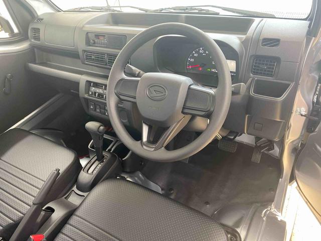 ハイゼットトラックスタンダード 4WD CVT ラジオまごころ保証 ワンオーナー 4WD CVT エアコン パワステ ラジオ 運転席エアバッグ オートライト(静岡県)の中古車