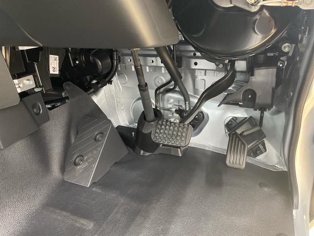 ハイゼットトラックスタンダード 4WD CVT ラジオまごころ保証 ワンオーナー 4WD CVT エアコン パワステ ラジオ 運転席エアバッグ オートライト(静岡県)の中古車
