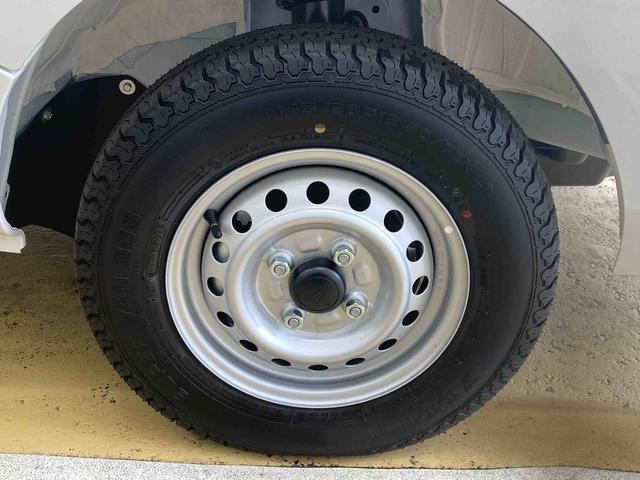 ハイゼットトラックスタンダード 4WD 5MT ラジオまごころ保証 4WD 5速マニュアル ラジオ オートハイビーム オートライト コーナーセンサー エアコン パワステ(静岡県)の中古車