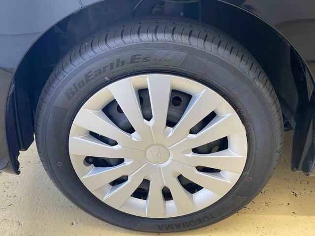 ムーヴＬ　　ナビ　バックカメラ付き納車日から３ケ月５，０００ｋｍ保証付き　社外ナビ　バックカメラ　エアコン　パワステ　パワーウィンドウ　エアバッグ　ＡＢＳ　電動格納ドアミラー　キーレス　※室内芳香剤におい　ルーフ塗装に痛みあり（静岡県）の中古車