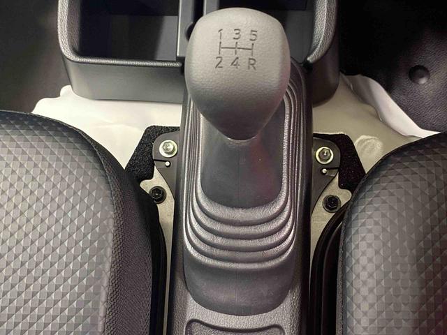ハイゼットトラックスタンダード　４ＷＤ　５ＭＴ　ラジオまごころ保証（納車日から１年・走行距離無制限）付き　４ＷＤ　５速マニュアル　ＡＢＳ　エアバッグ　パワーステアリング　ラジオ（静岡県）の中古車