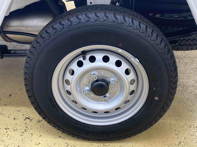 ハイゼットトラックスタンダード　４ＷＤ　５ＭＴ　ラジオまごころ保証（納車日から１年・走行距離無制限）付き　４ＷＤ　５速マニュアル　ＡＢＳ　エアバッグ　パワーステアリング　ラジオ（静岡県）の中古車