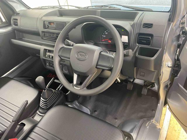 ハイゼットトラックスタンダード　４ＷＤ　５速ＭＴ　エアコン　ラジオまごころ保証（納車日から１年・走行距離無制限）付き　４ＷＤ　５速マニュアル　エアコン　パワステ　ＡＢＳ　運転席エアバッグ　ラジオ（静岡県）の中古車