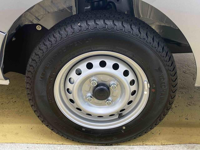 ハイゼットトラックスタンダード　４ＷＤ　５速ＭＴ　エアコン　ラジオまごころ保証（納車日から１年・走行距離無制限）付き　４ＷＤ　５速マニュアル　エアコン　パワステ　ＡＢＳ　運転席エアバッグ　ラジオ（静岡県）の中古車