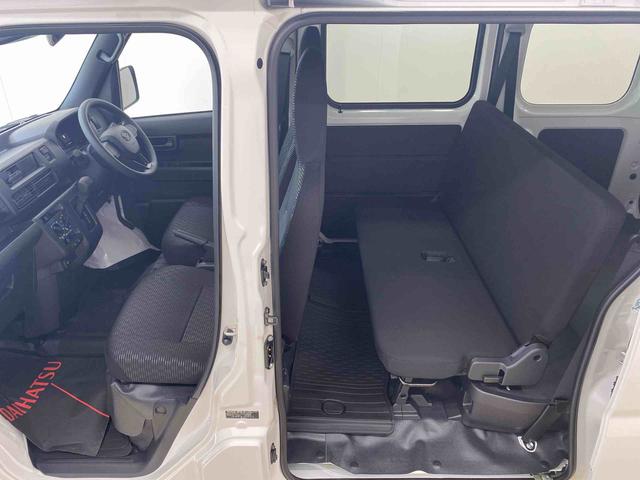 ハイゼットカーゴＤＸ　ラジオ　ＣＶＴ　パワーウィンドウ　保証付きまごころ保証（納車日から１年・走行距離無制限）　エアコン　パワーステアリング　パワーウィンドウ　ＡＢＳ　エアバッグ　キーレス　衝突被害軽減ブレーキ　ラジオ（静岡県）の中古車