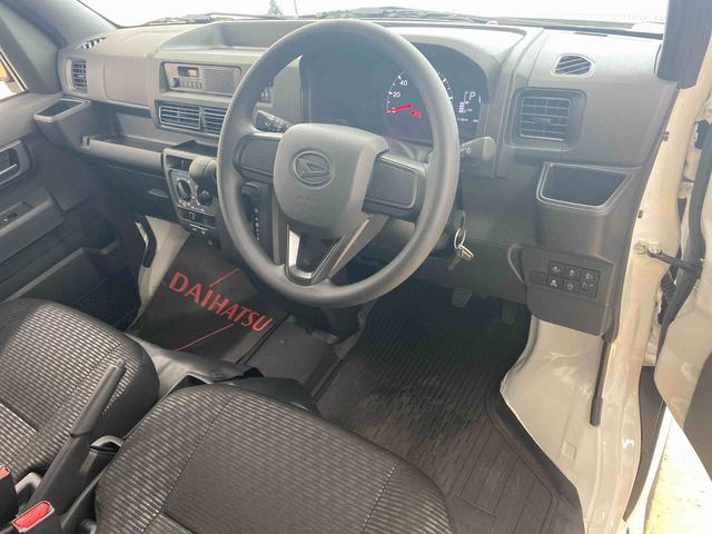 ハイゼットカーゴＤＸ　ラジオ　ＣＶＴ　パワーウィンドウ　保証付きまごころ保証（納車日から１年・走行距離無制限）　エアコン　パワーステアリング　パワーウィンドウ　ＡＢＳ　エアバッグ　キーレス　衝突被害軽減ブレーキ　ラジオ（静岡県）の中古車