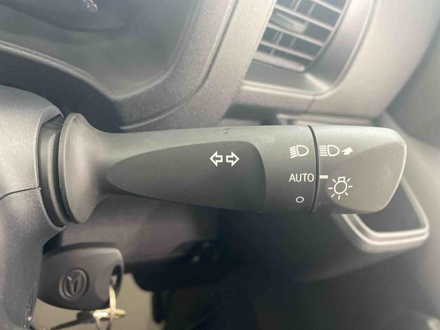 ハイゼットカーゴＤＸ　ラジオ　ＣＶＴ　パワーウィンドウ　保証付きまごころ保証（納車日から１年・走行距離無制限）　エアコン　パワーステアリング　パワーウィンドウ　ＡＢＳ　エアバッグ　キーレス　衝突被害軽減ブレーキ　ラジオ（静岡県）の中古車