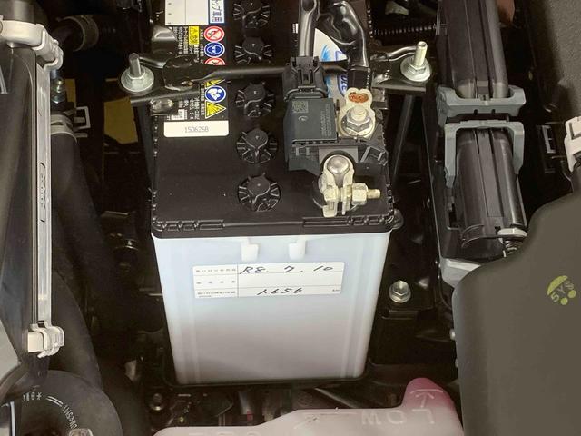 タフトGターボ ダーククロムベンチャー 電動パーキング 保証付きまごころ保証(納車日から1年・走行距離無制限) LEDヘッドライト LEDフォグランプ 電動パーキングブレーキ キーフリー スカイフィールトップ クルーズコントロール シートヒーター バックカメラ(静岡県)の中古車