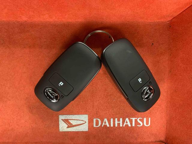 タフトG ダーククロムベンチャー オーディオレス 保証付きまごころ保証(納車日から1年・走行距離無制限) 衝突被害軽減ブレーキ キーフリー LEDヘッドライト LEDフォグランプ バックカメラ シートヒーター 電動パーキングブレーキ(静岡県)の中古車