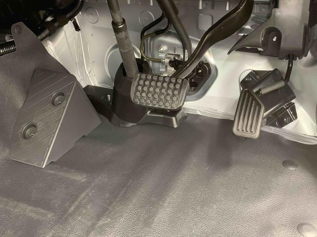 ハイゼットトラックジャンボエクストラ 4WD CVT キーフリー LEDライトまごころ保証(納車日から1年・走行距離無制限)付き 4WD CVT エアコン パワステ パワーウィンドウ ABS エアバッグ キーフリー LEDヘッドライト LEDフォグランプ 衝突被害軽減ブレーキ(静岡県)の中古車