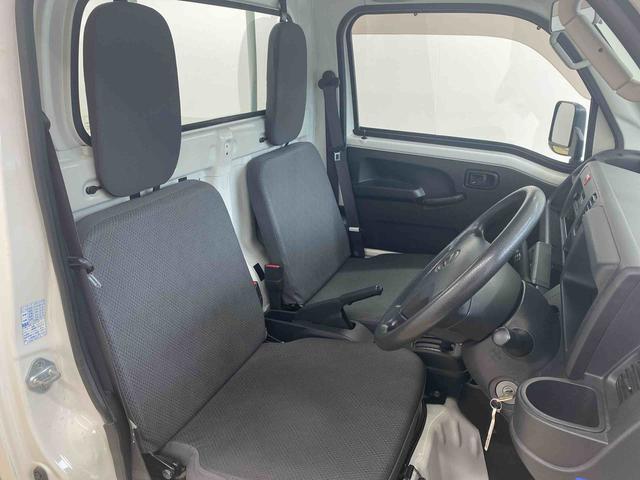 ハイゼットトラックスタンダード　ラジオ　タイヤ新品４ＷＤ　保証付き　記録簿　取扱説明書　ＡＴ　４速オートマ　エアコン　パワステ　エアバッグ　ＡＢＳ　ワンオーナー（静岡県）の中古車