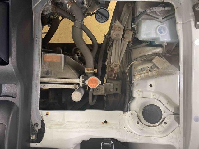 ハイゼットトラックスタンダード　ラジオ　タイヤ新品４ＷＤ　保証付き　記録簿　取扱説明書　ＡＴ　４速オートマ　エアコン　パワステ　エアバッグ　ＡＢＳ　ワンオーナー（静岡県）の中古車