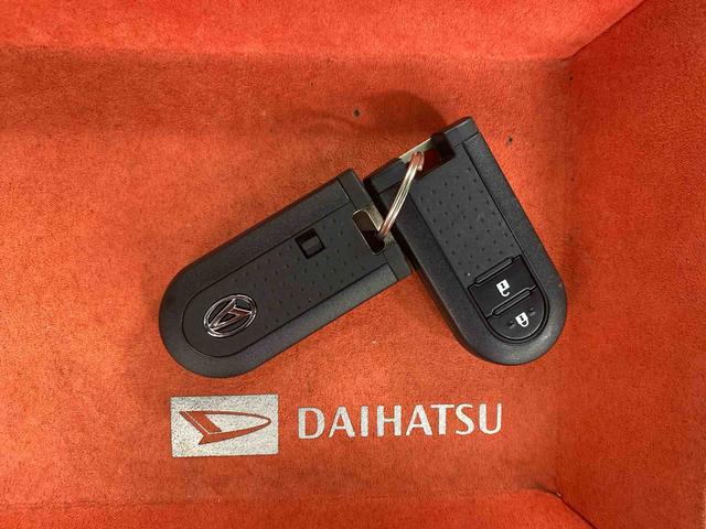 ミラトコットＧ　リミテッド　ＳＡIII　純正ナビ　パノラマモニターまごころ保証（納車日から１年・走行距離無制限）付き　純正７インチナビ　パノラマモニター　ＥＴＣ　ドラレコ　衝突被害軽減ブレーキ　オートエアコン　シートヒーター　電動格納ドアミラー　ＵＳＢ（静岡県）の中古車