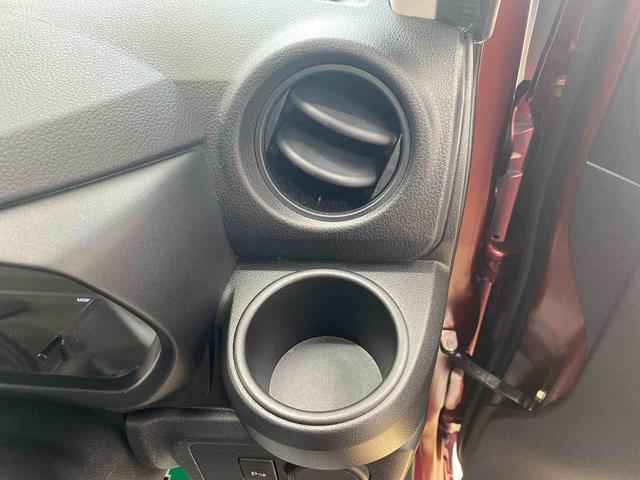 ミライースＬ　ＳＡIII　純正ナビ　バックカメラ　タイヤ新品まごころ保証（納車日から１年・走行距離無制限）付き　純正７インチナビ　バックカメラ　　エアコン　エアバッグ　ＡＢＳ　キーレス　※左側面キズ凹みあり（静岡県）の中古車