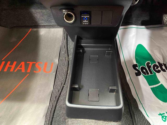 ミライースＬ　ＳＡIII　純正ナビ　バックカメラ　タイヤ新品まごころ保証（納車日から１年・走行距離無制限）付き　純正７インチナビ　バックカメラ　　エアコン　エアバッグ　ＡＢＳ　キーレス　※左側面キズ凹みあり（静岡県）の中古車