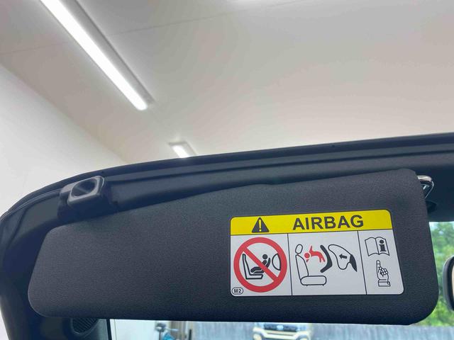 コペンセロ　元当社試乗車　ＣＶＴ　１６インチアルミホイールまごころ保証（納車日から１年・走行距離無制限）付き　元当社試乗車　ＣＶＴ　オートエアコン　ＬＥＤヘッドライト　オーディオレス　ＡＢＳ　エアバッグ　アルミホイール（静岡県）の中古車