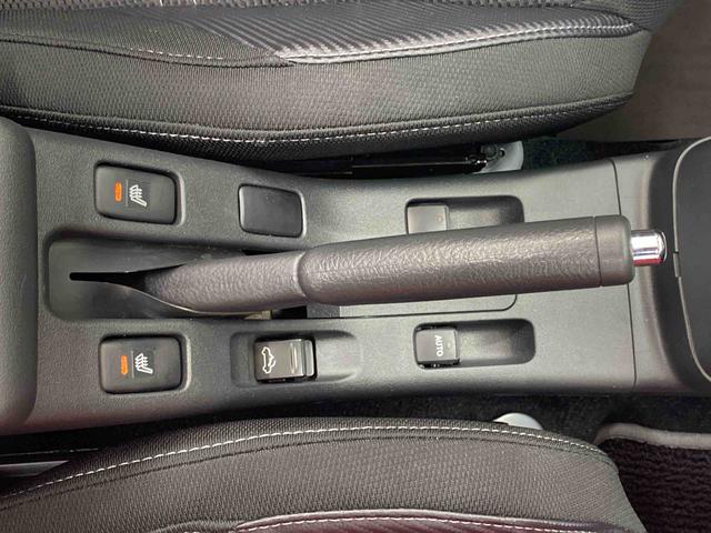 コペンセロ　元当社試乗車　ＣＶＴ　１６インチアルミホイールまごころ保証（納車日から１年・走行距離無制限）付き　元当社試乗車　ＣＶＴ　オートエアコン　ＬＥＤヘッドライト　オーディオレス　ＡＢＳ　エアバッグ　アルミホイール（静岡県）の中古車