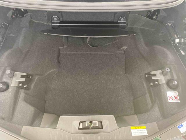 コペンセロ　元当社試乗車　ＣＶＴ　１６インチアルミホイールまごころ保証（納車日から１年・走行距離無制限）付き　元当社試乗車　ＣＶＴ　オートエアコン　ＬＥＤヘッドライト　オーディオレス　ＡＢＳ　エアバッグ　アルミホイール（静岡県）の中古車