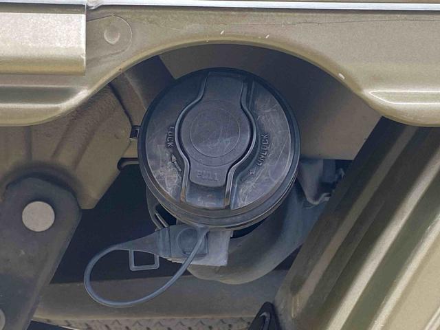 ハイゼットトラックハイルーフ 5MT車 タイヤ新品 保証付きまごころ保証(納車日から1年・走行距離無制限)付き ラジオ バッテリー新品 エアコンフィルター新品 ABS 運転席エアバッグ 5速マニュアル(静岡県)の中古車