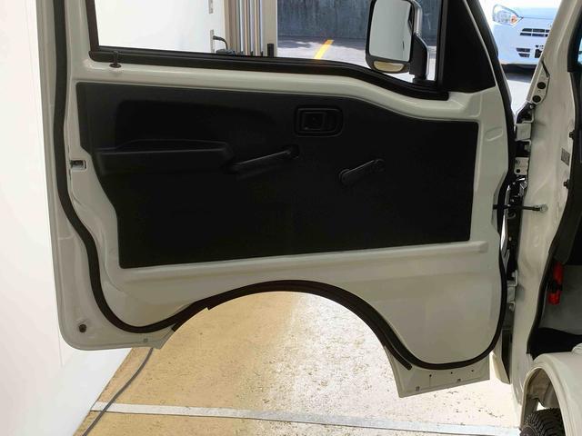 ハイゼットトラックスタンダード 4WD LEDパック ラジオ CVTまごころ保証(納車日から1年・走行距離無制限)付き 4WD CVT エアコン パワステ ABSLEDヘッドライト LEDフォグランプ ラジオ 荷台ランプ(静岡県)の中古車