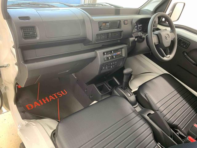 ハイゼットトラックスタンダード ラジオ4WD まごころ保証1年付き 記録簿 取扱説明書 CVT 衝突被害軽減システム オートマチックハイビーム レーンアシスト 禁煙車 ワンオーナー エアコン パワーステアリング エアバッグ ABS(静岡県)の中古車