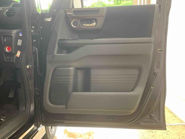 N−BOXカスタムG・Lホンダセンシング タイヤ新品まごころ保証1年付き 記録簿 取扱説明書 ナビ ETC バックカメラ スマートキー アルミホイール エアバッグ エアコン パワーステアリング パワーウィンドウ ABS(静岡県)の中古車
