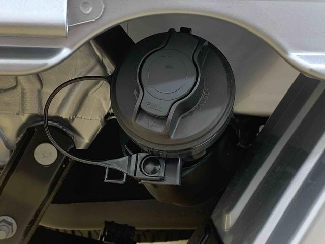 ハイゼットトラックスタンダード ラジオ 4WD 保証付きまごころ保証1年付き 記録簿 取扱説明書 CVT 衝突被害軽減システム オートマチックハイビーム レーンアシスト 禁煙車 ワンオーナー エアコン パワーステアリング エアバッグ ABS(静岡県)の中古車