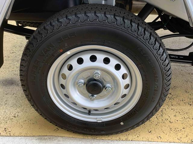 ハイゼットトラックスタンダード ラジオ 4WD 保証付きまごころ保証1年付き 記録簿 取扱説明書 CVT 衝突被害軽減システム オートマチックハイビーム レーンアシスト 禁煙車 ワンオーナー エアコン パワーステアリング エアバッグ ABS(静岡県)の中古車
