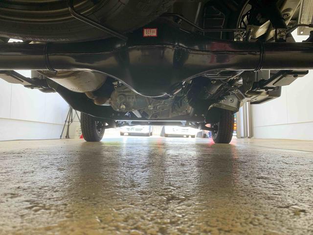 ハイゼットトラックスタンダード 4WD 5速MT エアコン ラジオまごころ保証(納車日から1年・走行距離無制限)付き 4WD 5速マニュアル エアコン パワステ ABS エアバッグ 衝突被害軽減ブレーキ オートライト ラジオ(静岡県)の中古車