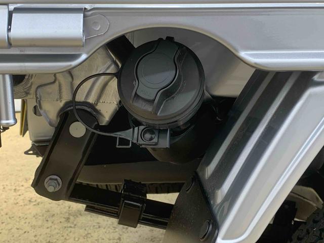 ハイゼットトラックスタンダード 4WD 5速MT エアコン ラジオまごころ保証(納車日から1年・走行距離無制限)付き 4WD 5速マニュアル エアコン パワステ ABS エアバッグ 衝突被害軽減ブレーキ オートライト ラジオ(静岡県)の中古車