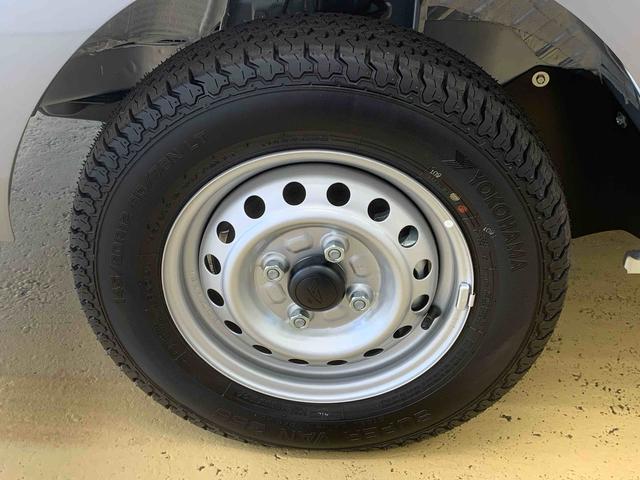 ハイゼットトラックスタンダード 4WD 5速MT エアコン ラジオまごころ保証(納車日から1年・走行距離無制限)付き 4WD 5速マニュアル エアコン パワステ ABS エアバッグ 衝突被害軽減ブレーキ オートライト ラジオ(静岡県)の中古車