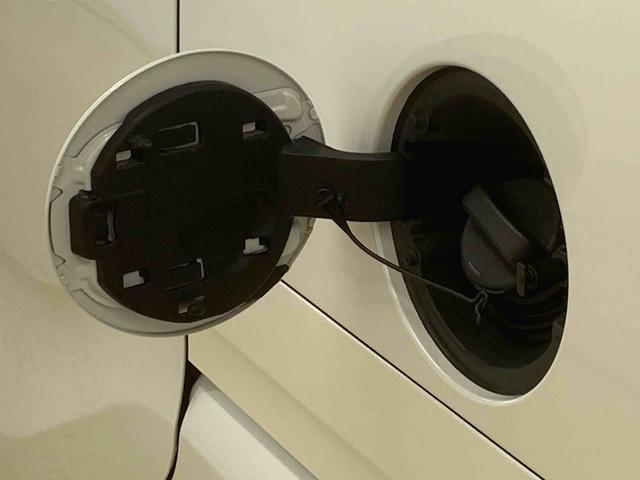 タントカスタムＲＳセレクション　純正９インチナビ　バックカメラまごころ保証（納車日から１年・走行距離無制限）付き　純正９インチナビ　バックカメラ　ＥＴＣ　ドラレコ　キーフリー　オートエアコン　ターボ　シートヒーター　両側電動スライドドア　純正シートカバー（静岡県）の中古車
