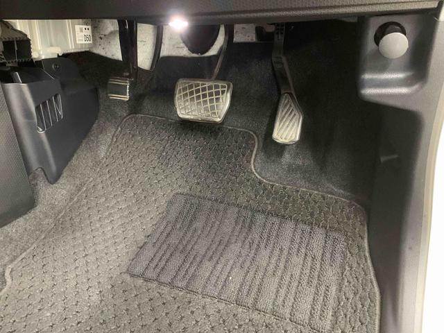 タントカスタムＲＳセレクション　純正９インチナビ　バックカメラまごころ保証（納車日から１年・走行距離無制限）付き　純正９インチナビ　バックカメラ　ＥＴＣ　ドラレコ　キーフリー　オートエアコン　ターボ　シートヒーター　両側電動スライドドア　純正シートカバー（静岡県）の中古車