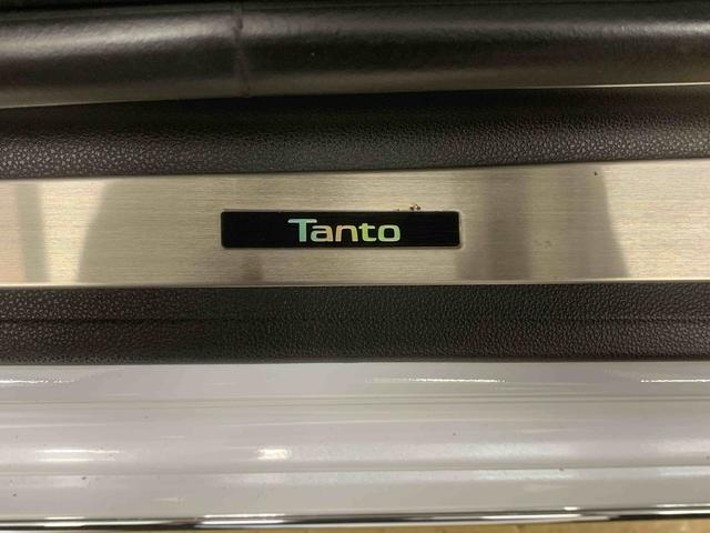 タントカスタムＲＳセレクション　純正９インチナビ　バックカメラまごころ保証（納車日から１年・走行距離無制限）付き　純正９インチナビ　バックカメラ　ＥＴＣ　ドラレコ　キーフリー　オートエアコン　ターボ　シートヒーター　両側電動スライドドア　純正シートカバー（静岡県）の中古車