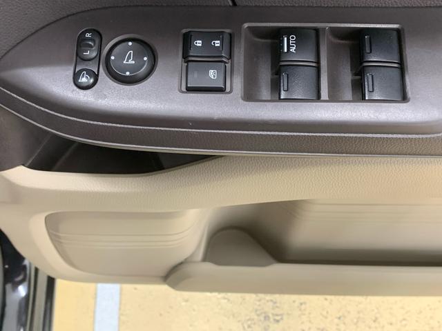 N−BOXG・Lホンダセンシング 純正ディスプレイオーディオ ETCまごころ保証(納車日から1年・走行距離無制限)付き ホンダ純正ディスプレイオーディオ バックカメラ ETC オートエアコン クルーズコントロール 両側電動スライドドア キーフリーシステム タイヤ新品(静岡県)の中古車