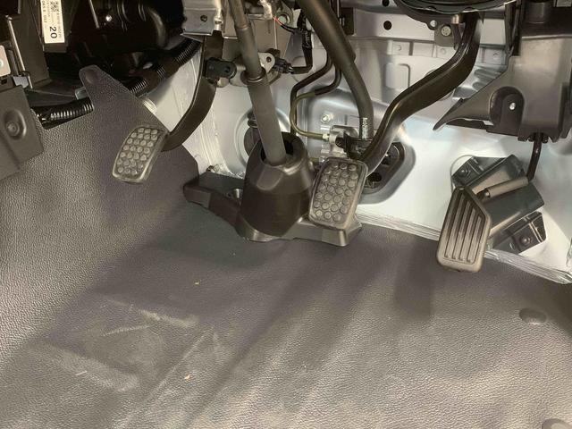 ハイゼットトラックスタンダード 4WD 5速マニュアル ラジオまごころ保証(納車日から1年・走行距離無制限)付き 4WD 5速マニュアル エアコン パワステ ABS 衝突被害軽減ブレーキ ラジオ(静岡県)の中古車
