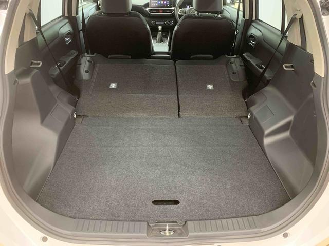 ロッキープレミアムG HEV 元当社社用車 9型ディスプレイまごころ保証(納車日から1年・走行距離無制限)付き 9インチスマホ連携ディスプレイオーディオ ハイブリッド車 オートエアコン シートヒーター クルーズコントロール 電動パーキング バックカメラ(静岡県)の中古車