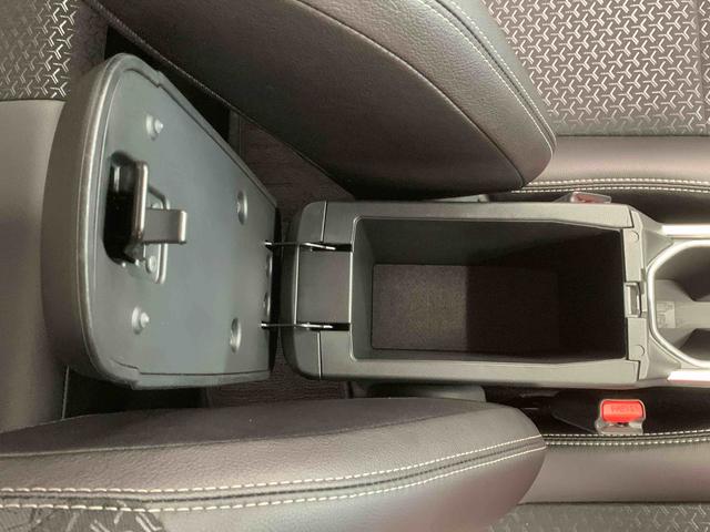 ロッキープレミアムG HEV 元当社社用車 9型ディスプレイまごころ保証(納車日から1年・走行距離無制限)付き 9インチスマホ連携ディスプレイオーディオ ハイブリッド車 オートエアコン シートヒーター クルーズコントロール 電動パーキング バックカメラ(静岡県)の中古車