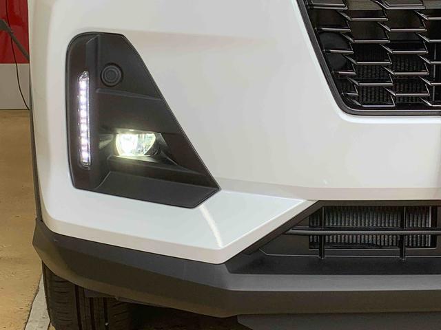 ロッキープレミアムG HEV 元当社社用車 9型ディスプレイまごころ保証(納車日から1年・走行距離無制限)付き 9インチスマホ連携ディスプレイオーディオ ハイブリッド車 オートエアコン シートヒーター クルーズコントロール 電動パーキング バックカメラ(静岡県)の中古車