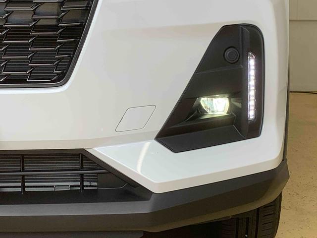 ロッキープレミアムG HEV 元当社社用車 9型ディスプレイまごころ保証(納車日から1年・走行距離無制限)付き 9インチスマホ連携ディスプレイオーディオ ハイブリッド車 オートエアコン シートヒーター クルーズコントロール 電動パーキング バックカメラ(静岡県)の中古車