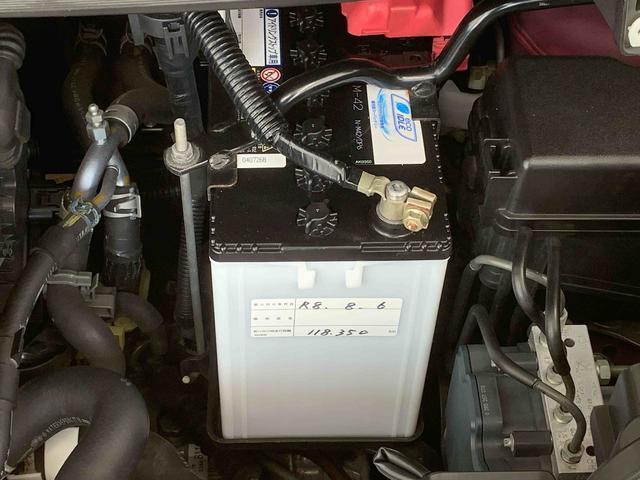 ムーヴカスタム　Ｘリミテッド　ＳＡIII　８型ナビ　全周囲モニターまごころ保証（納車日から１年・走行距離無制限）付き　純正８インチナビ　パノラマモニター　ドラレコ　ＥＴＣ　タイヤ４本新品　オートエアコン　ＬＥＤヘッドライト　電動格納ドアミラー　キーフリー（静岡県）の中古車