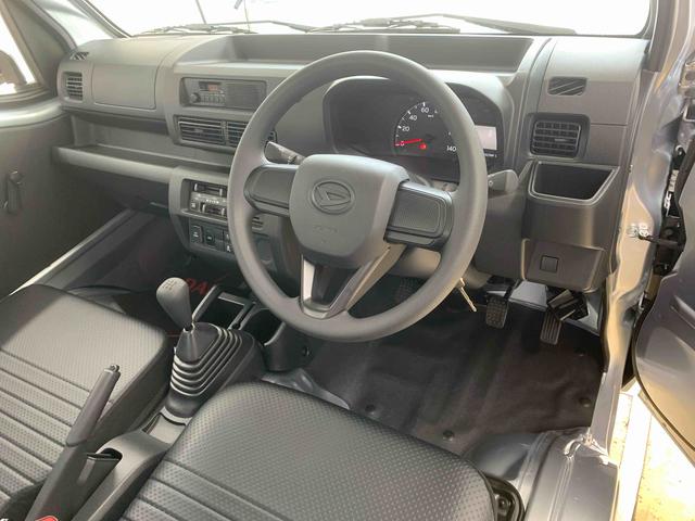 ハイゼットトラックスタンダード 4WD 5速マニュアル ラジオまごころ保証(納車日から1年・走行距離無制限)付き 4WD 5速マニュアル エアコン パワステ ABS 運転席エアバッグ(静岡県)の中古車