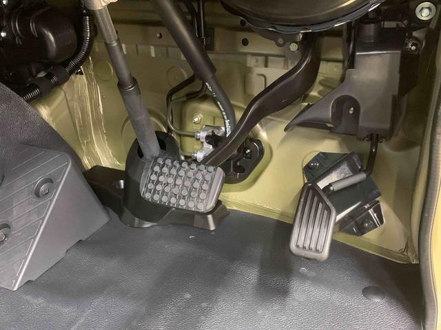 ハイゼットトラックスタンダード 4WD CVT ラジオ4WD まごころ保証1年付き 記録簿 取扱説明書 CVT まごころ保証(納車日から1年・走行距離無制限)付き エアコン パワステ ABS 運転席エアバッグ ラジオ 衝突被害軽減システム オートライト(静岡県)の中古車